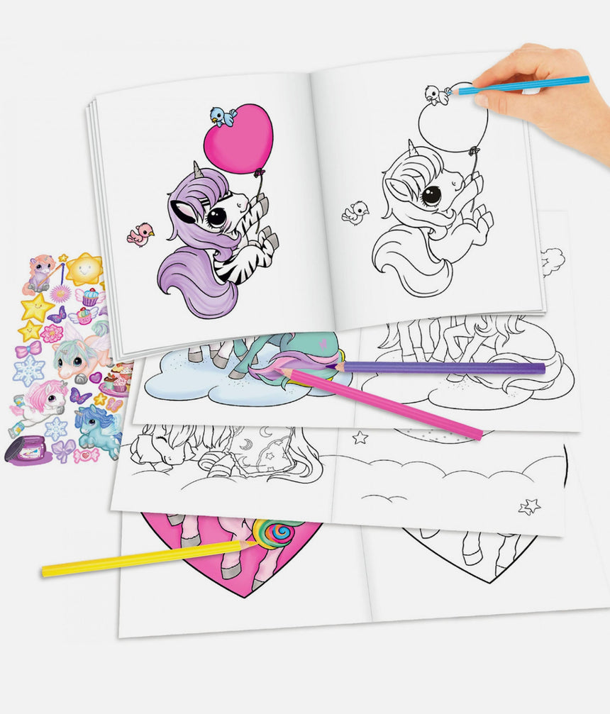 Unicorn Colouring Book 0010534