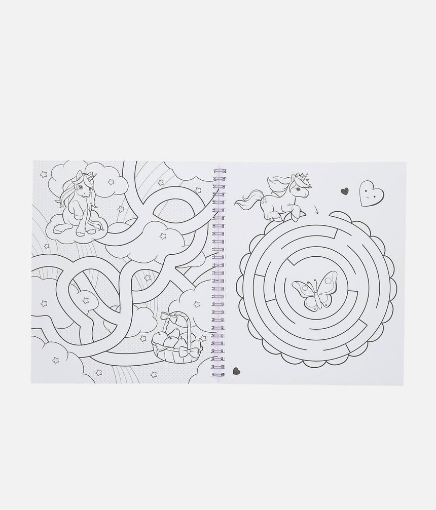 Ylvi Colouring Book with Unicorns, Stickers, 40 Pages of Fun - 0013587