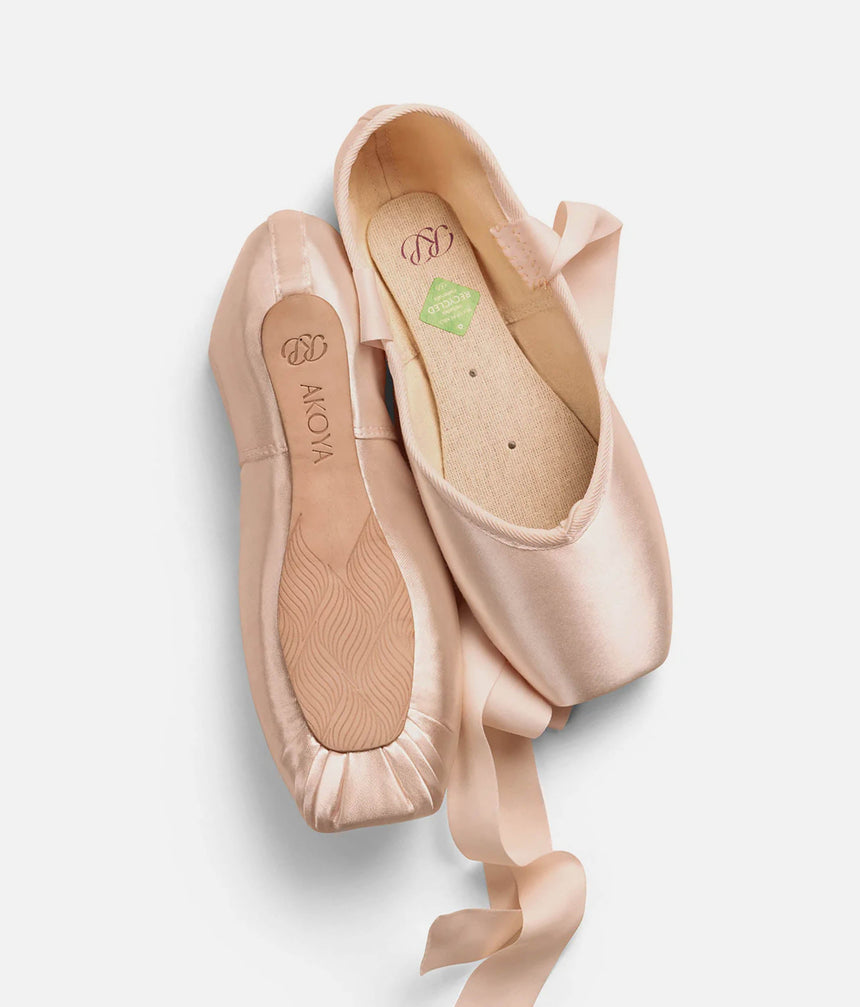 AKOYA LITE Pointe shoes - Flexible Light Shank