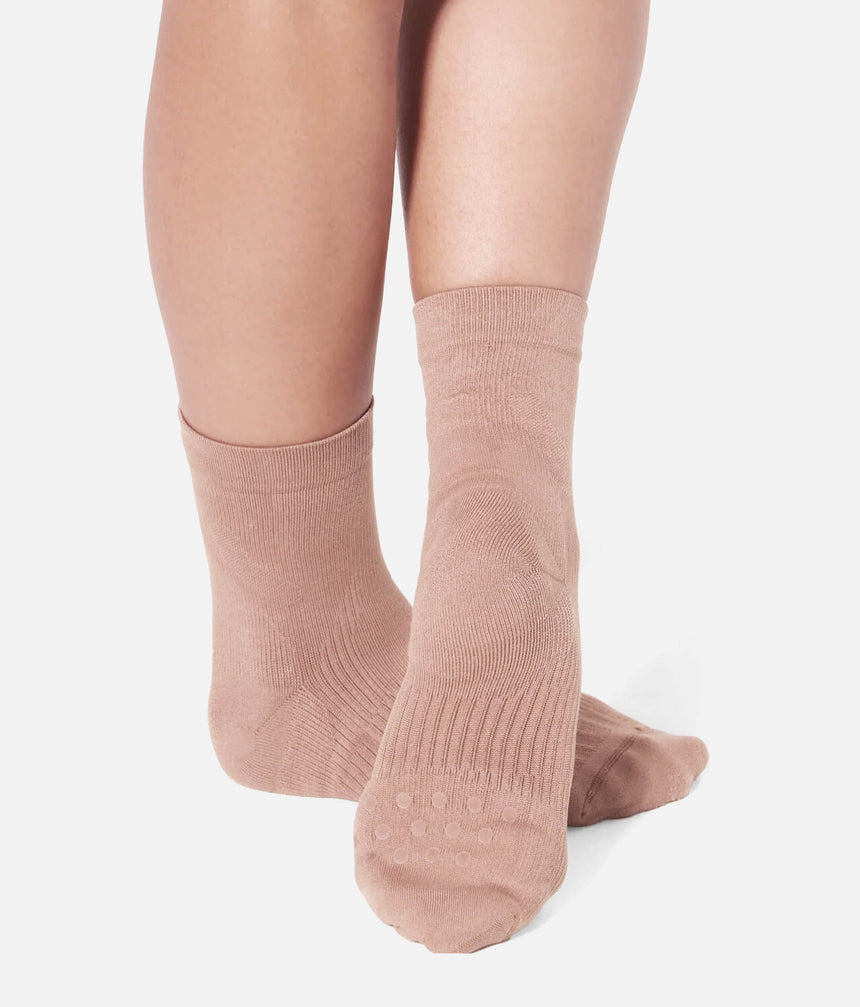 Second Skin Fit Performance Socks For Dance, Yoga, and Training - Lifeknit™ H072