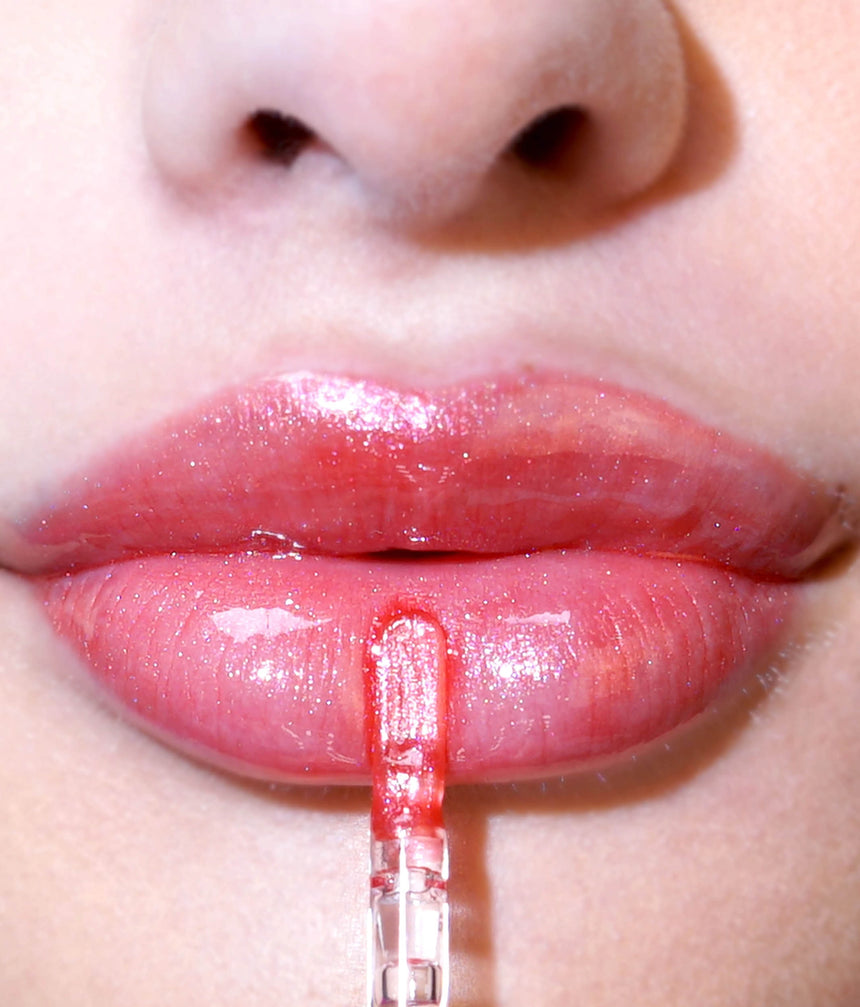 STARCROSSED GLITTER LIP GLOSS, High Shine Red Glow - SITUATIONSHIP
