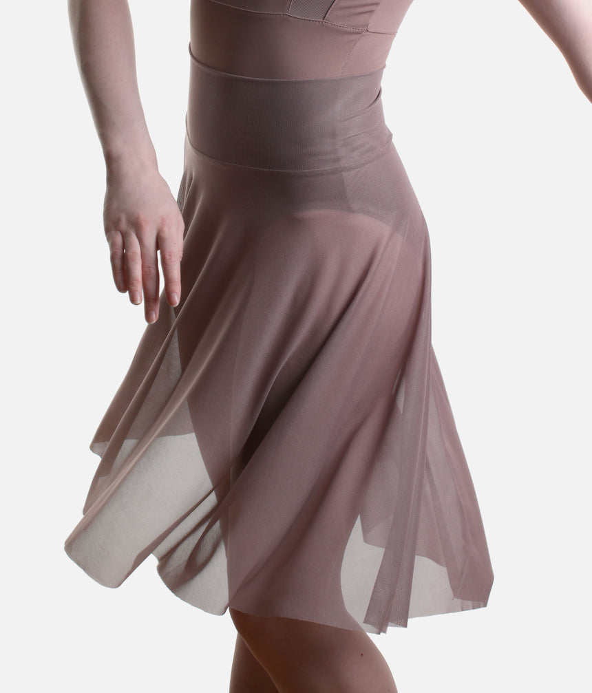 So Danca LS71 Nut mesh ballet skirt in movement, showing its wide waistband and flowing sheer fabric