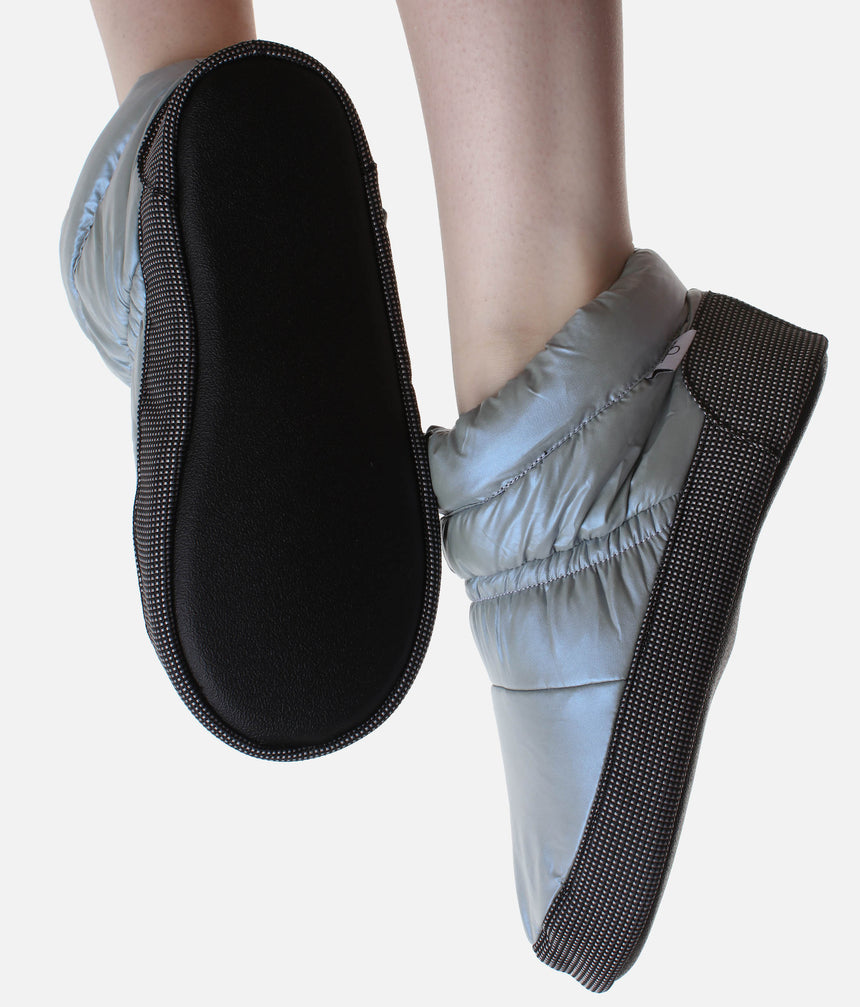 Low Top Warm-Up Booties - M75