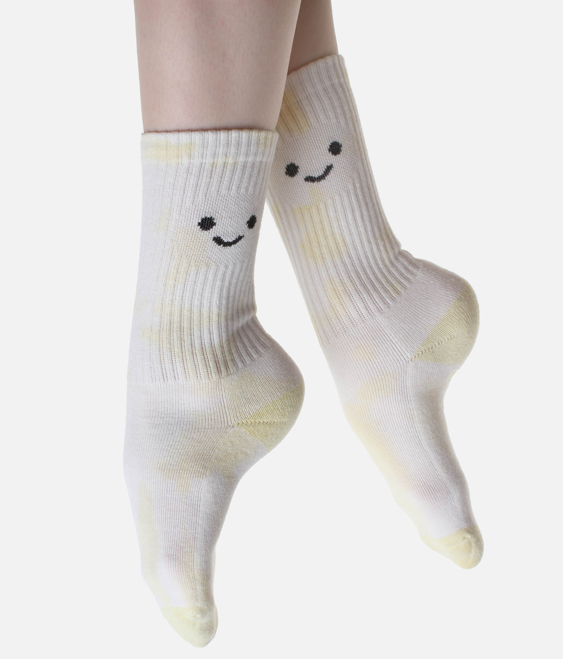 Active Happy Face Socks – Mid-Calf Rise for Gym and Beyond