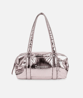 Repetto B0232NB medium ballet duffle in metallic Copper Pink, with long handles, a logo front pocket and gathered side bows.