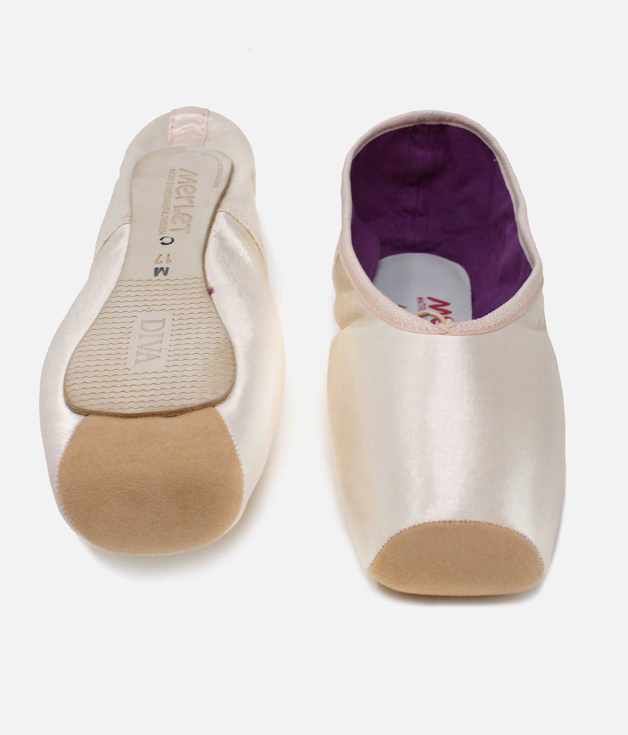 Pointe Shoes - DIVA