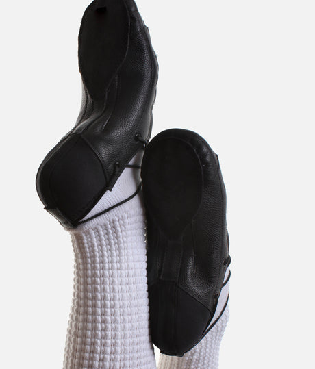  Irish Dancing Pumps, Hugging Design Meets Performance Excellence - HUGS