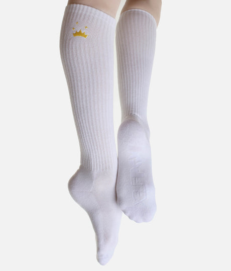 Knee-High Socks – Soft, Stylish, and Perfectly Snug