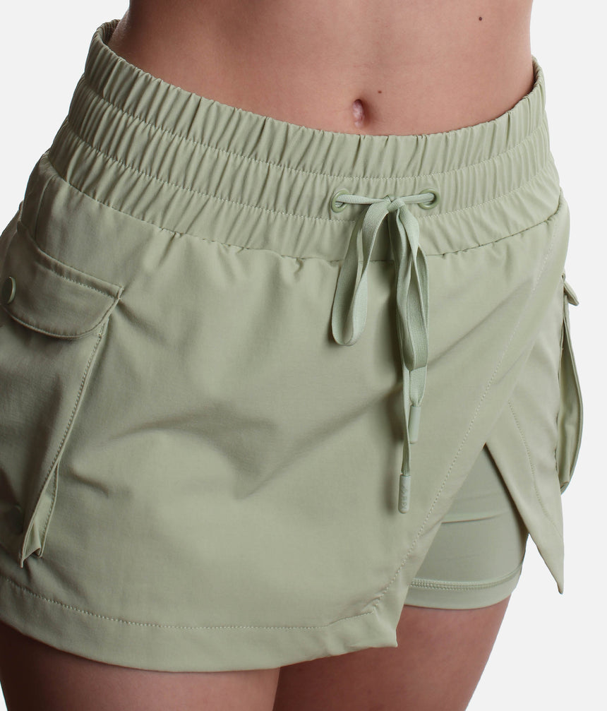 Pistachio HIKING SUPERSKORT - Ultimate Adventure Essential