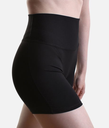 Elizabeth High-Waisted Rib Dance Shorts – Black - R90013