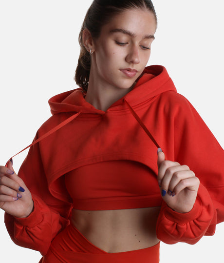 Cropped Cloud Shruggie – Cozy Layer for Dance, Pilates & Gym