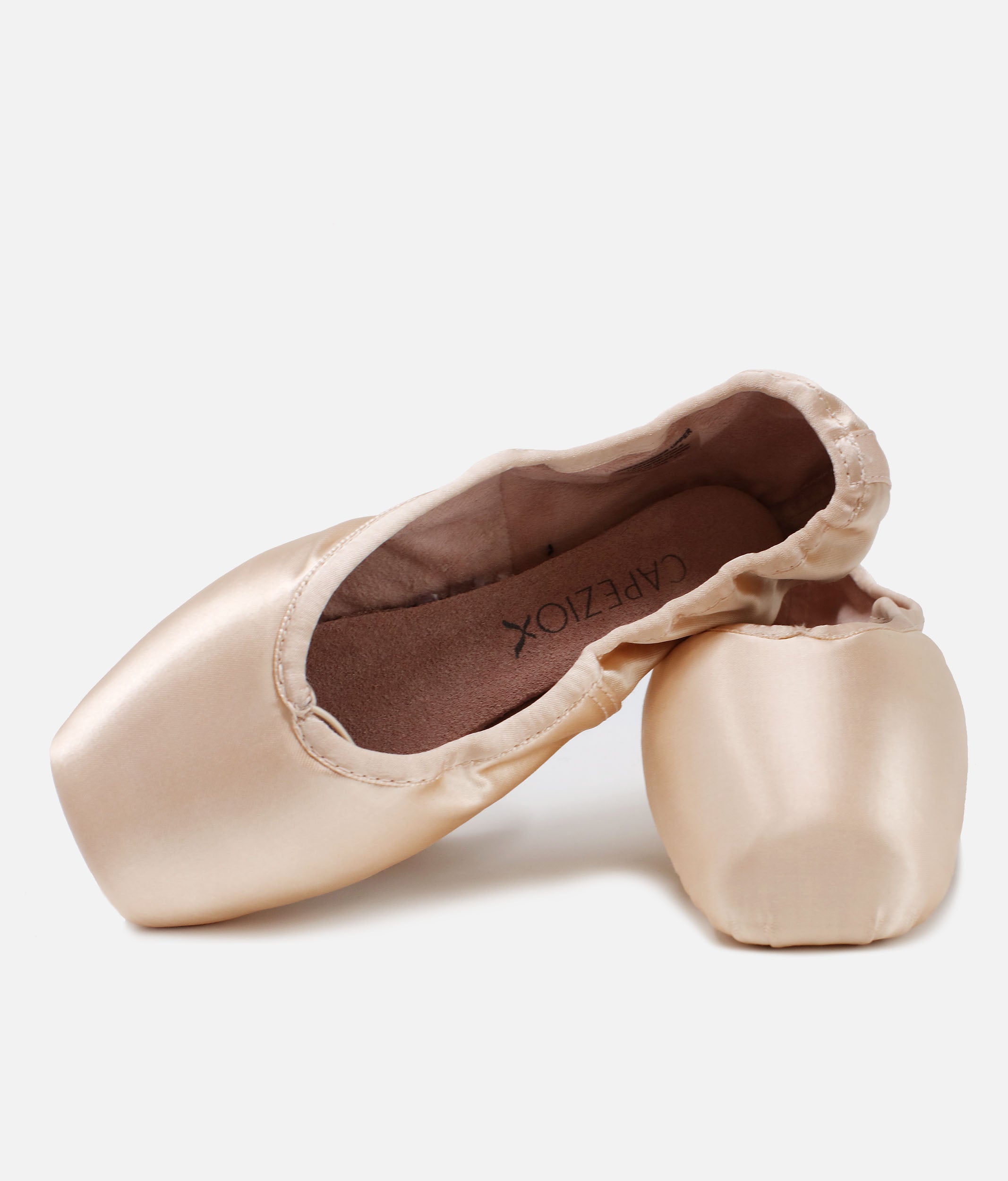 Pointe Shoes - KYLEE